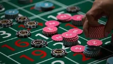 Meja permainan Ceme online dengan dealer langsung di jpsonik